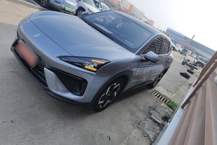 Used Baojun Yunhai 2024 140km Plug-in Hybrid Version
