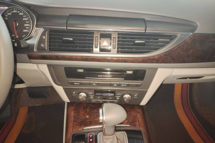 Used Audi A6L 2014 30 FSI Luxury Model
