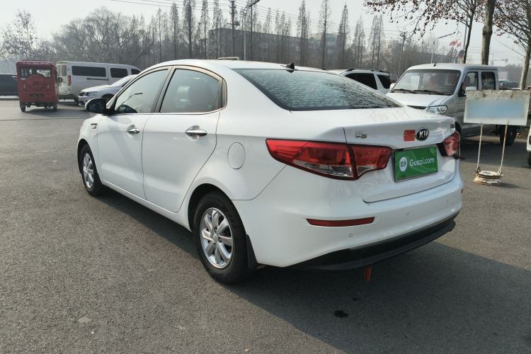 Used Kia K2 2015 Sedan 1.4L MT GLS
