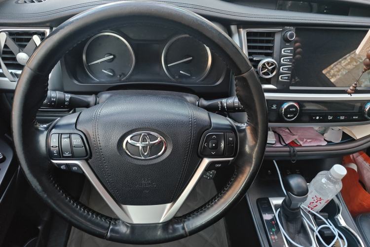 Used Toyota Highlander 2017 2.0T Four-Wheel Drive Luxury Edition 7 Seats
