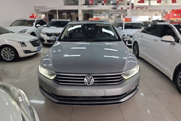 Used Volkswagen Magotan 2017 380TSI DSG Prestige Edition
