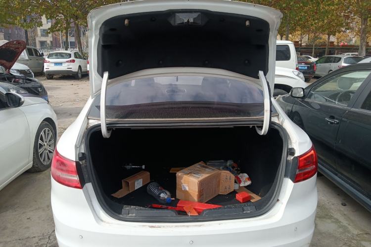 Used Ford Escort 2015 1.5L Automatic Fashion Model