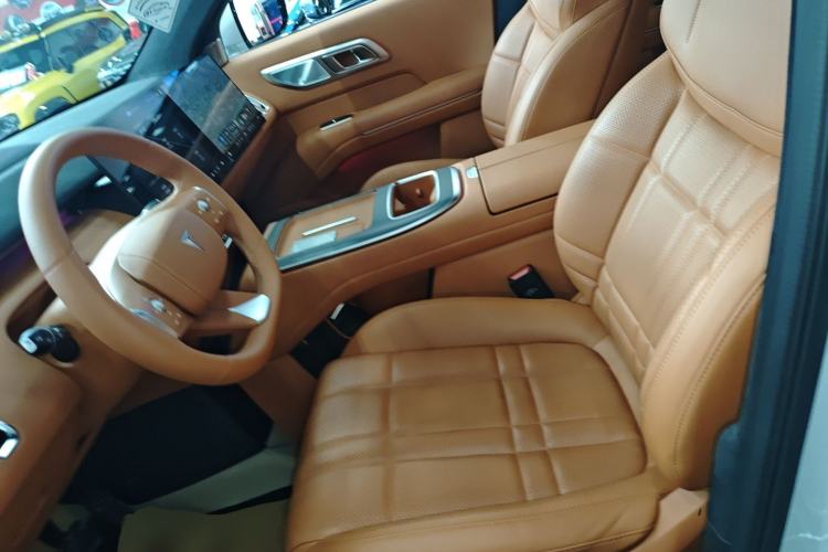 Used  S09 2025 Four-Wheel Drive Ultra+ Custom Edition