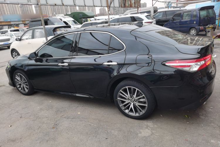 Used Toyota Camry 2021 2.5G Luxury Edition
