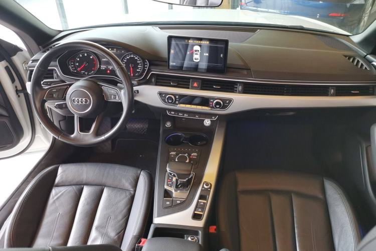 Used Audi A5 2017 Cabriolet 40 TFSI Fashion Model
