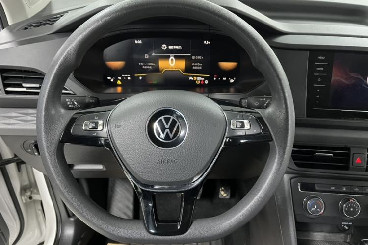 Used Volkswagen Tharu 2022 280TSI Two-Wheel Drive Trend Edition