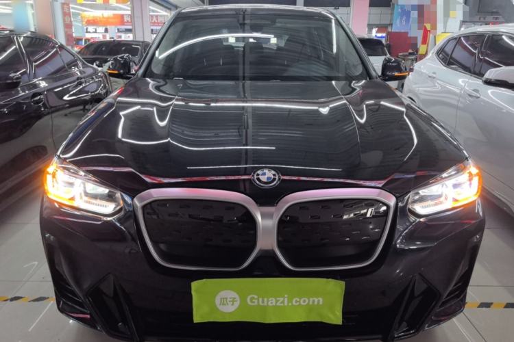 Used BMW iX3 2022 Updated Leading Version
