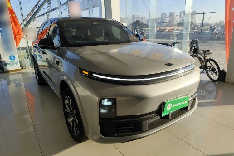 Used Li Auto L7 2023 Pro Model
