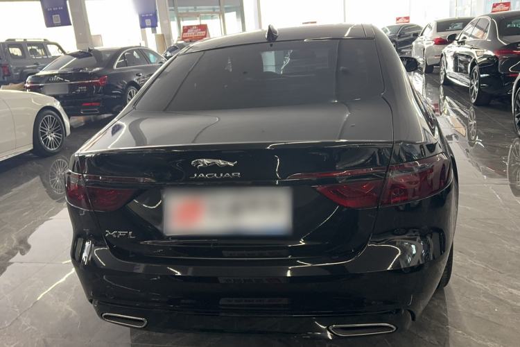 Used Jaguar XFL 2020 XFL 2.0T P200 Two-Wheel-Drive Rally Flag Edition
