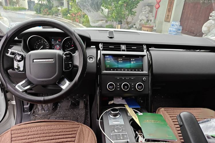 Used Land Rover Discovery 2019 3.0 SC V6 SE
