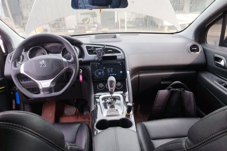 Used Peugeot 3008 2013 2.0L Automatic Classic Edition
