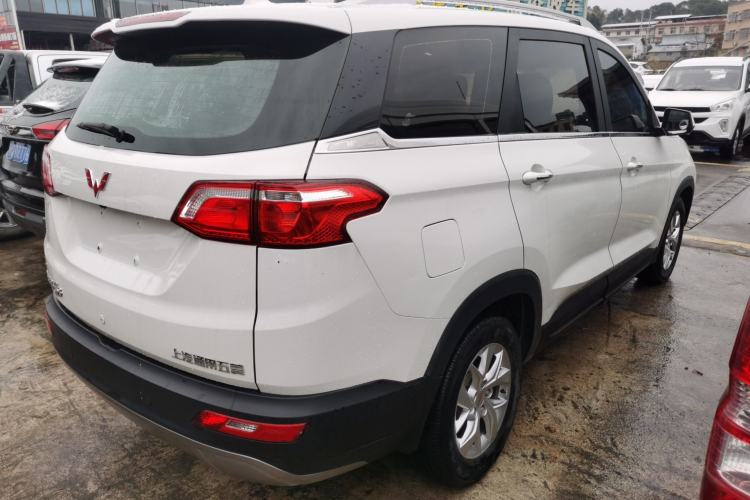 Used Wuling Hongguang S3 2018 1.5L Manual Luxury Model China V Standard