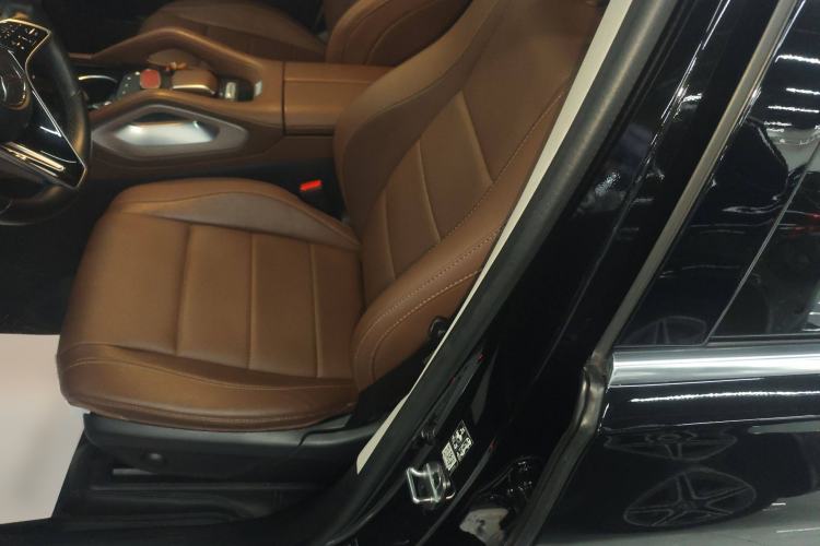 Used Mercedes-Benz GLE 2024 Refreshed GLE 350 4MATIC Stylish Edition
