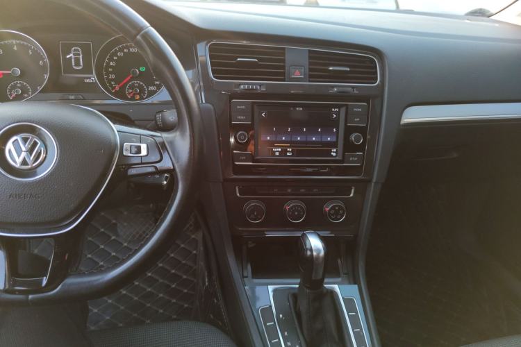 Used Volkswagen Golf 2018 1.6L Automatic Comfort Model