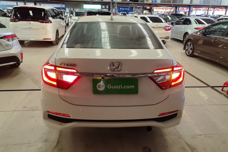 Used Honda Crider 2015 1.8L Automatic Luxury Edition
