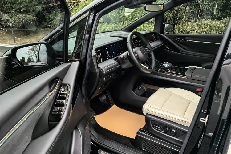 Used GAC Trumpchi M8 2023 Zongshi Series 400T Flagship Edition
