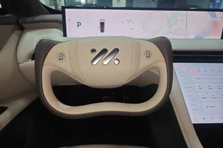 Used  LS7 2023 77 kWh Urban Fit Pro Rear-Wheel Drive Version
