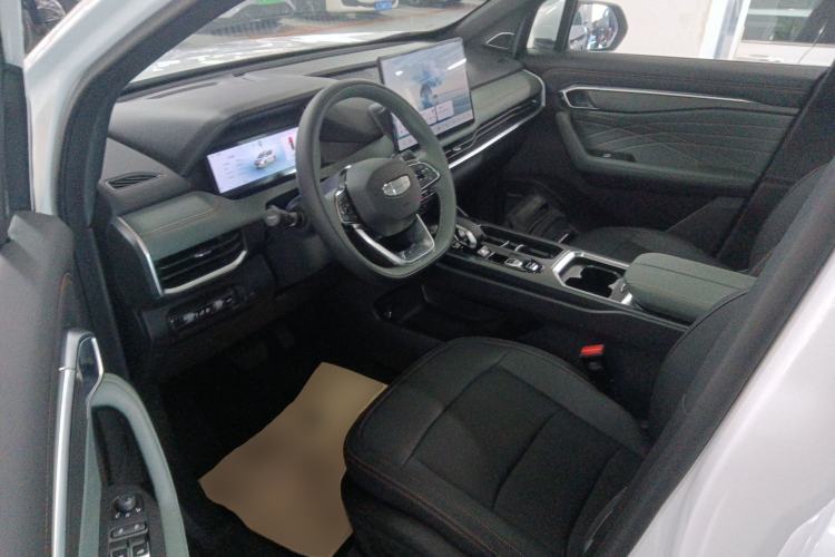 Used Geely Auto Haoyue L 2024 2.0T DCT Prestige Version
