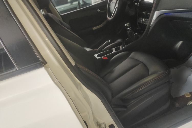 Used Venucia T70 2019 1.4T Manual Enjoyment Edition