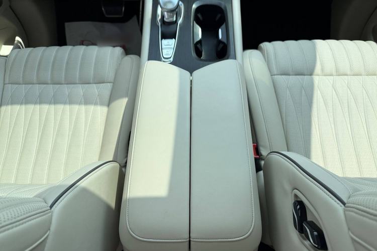 Used VOYAH Dream 2022 Low-Carbon Edition Dream+ Smart Enjoyment Package
