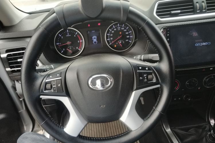 Used Great Wall Wingle 5 2017 2.0T European-Style Diesel Two-Wheel-Drive Elite Version with Large Double Cab – GW4D20B