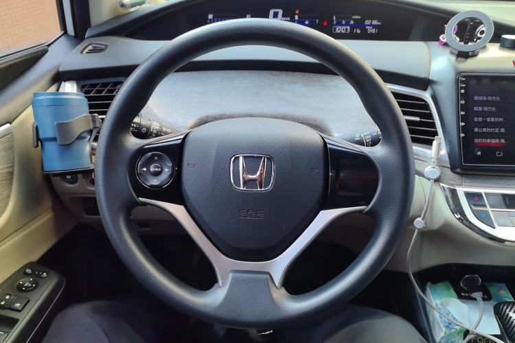 Used Honda Jade 2017 1.8L automatic Comfort version 5 seats
