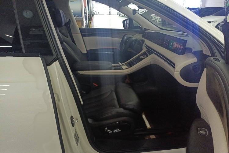 Used  LS7 2024 90 kWh Max Elite Rear-Drive Version
