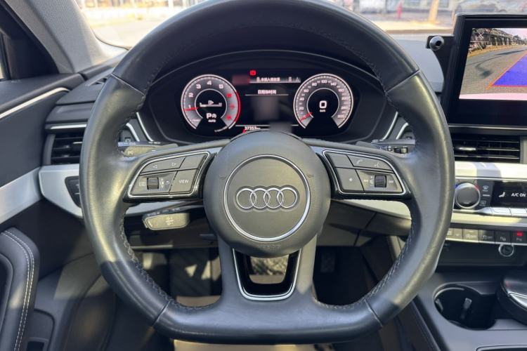 Used Audi A4L 2022 40 TFSI Luxury Dynamic Model