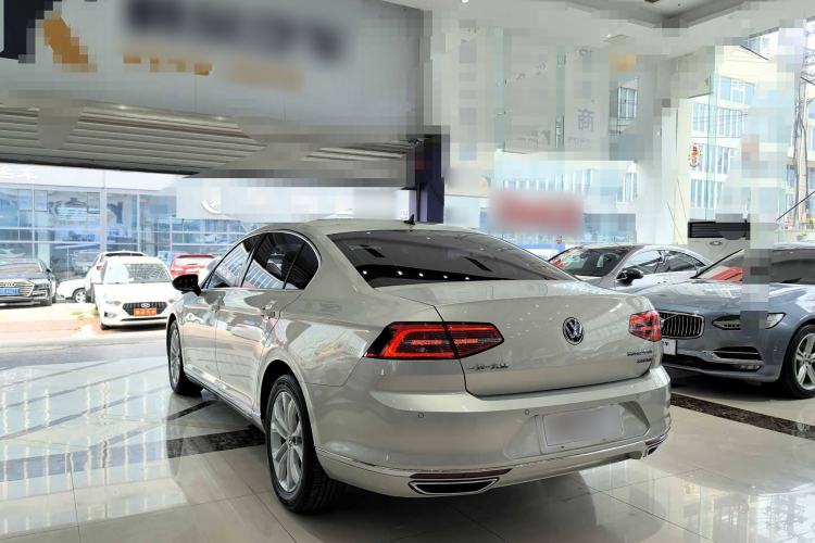 Used Volkswagen Magotan 2019 330TSI DSG Luxury Version China VI Standard
