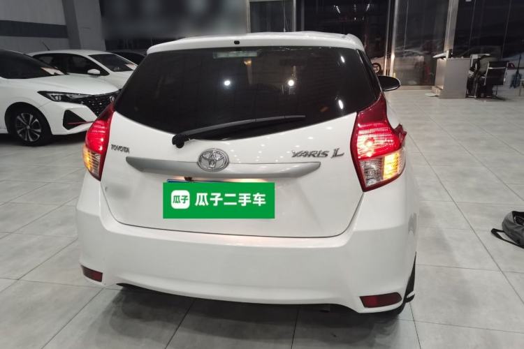 Used Toyota YARiS L 2015 1.5E Automatic Charm Edition
