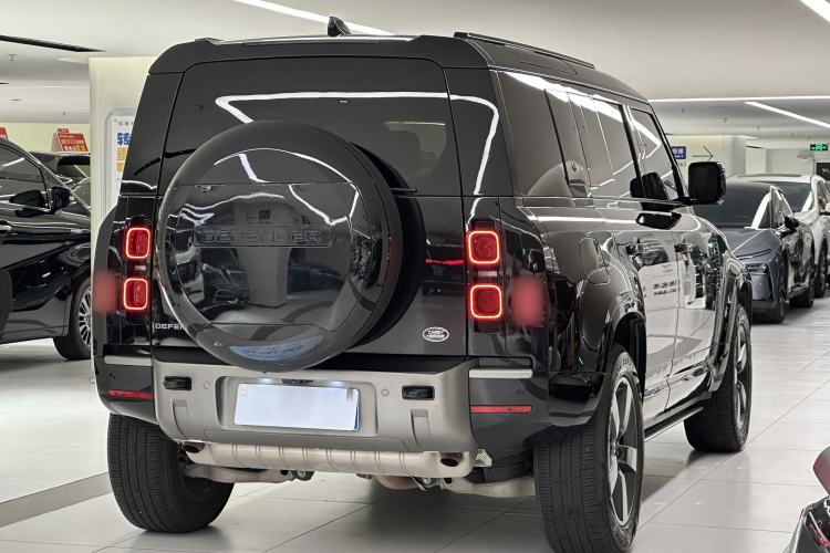 Used Land Rover Defender 2024 110 3.0T P400 X-DYNAMIC HSE
