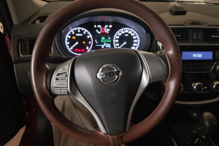 Used Nissan Tiida 2016 1.6L CVT Cool Dynamic Edition
