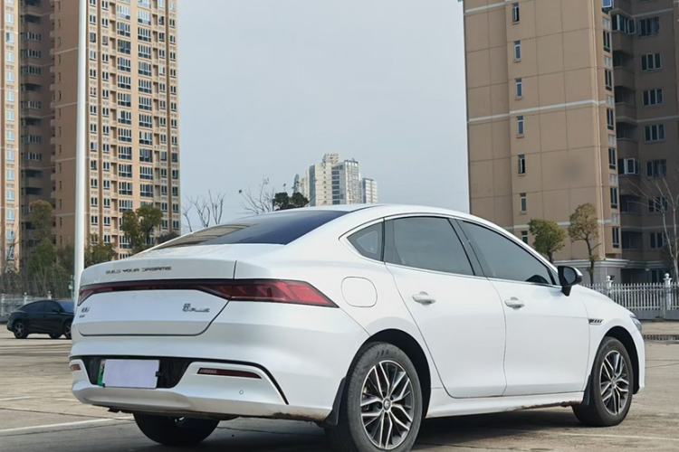 Used BYD Qin PLUS 2023 Champion Edition DM-i 120KM Leading Model
