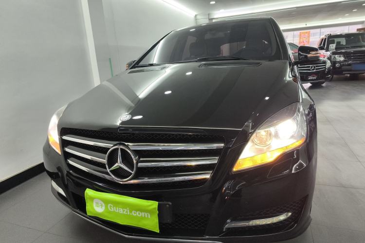 Used Mercedes-Benz R-Class 2014 R 320 4MATIC Luxury Model
