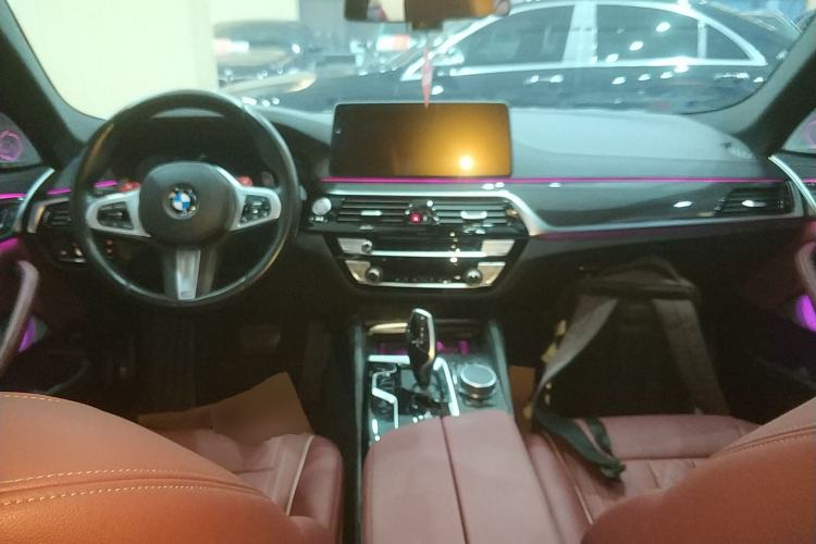 Used BMW 5 Series 2021 530Li Leading Model M Sport Package