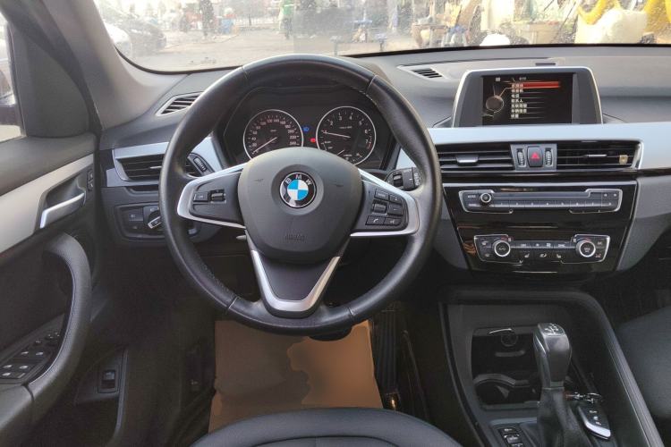 Used BMW X1 2016 sDrive18Li Premium Edition