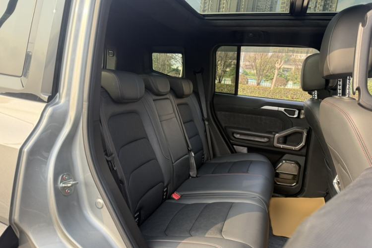 Used JETOUR Traveler 2023 2.0T All-Wheel Drive CrossPRO+