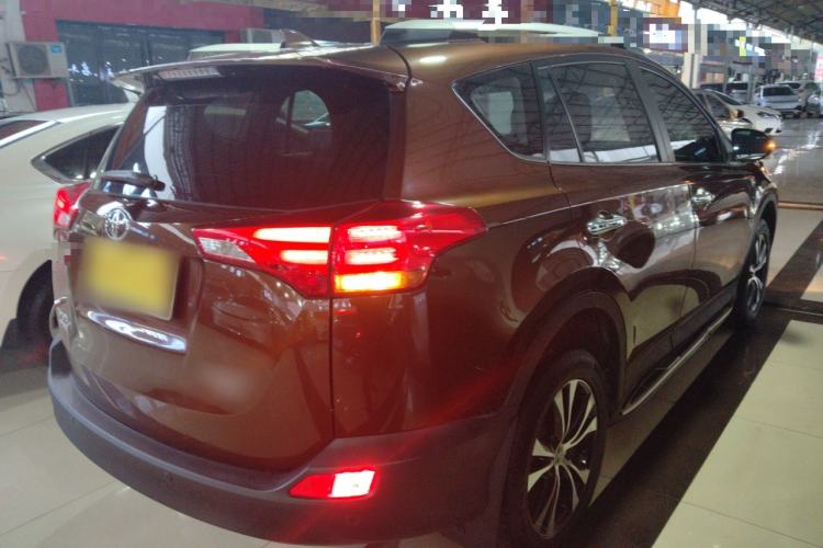 Used Toyota RAV4 2015 2.5L Automatic 4x4 Elite Edition
