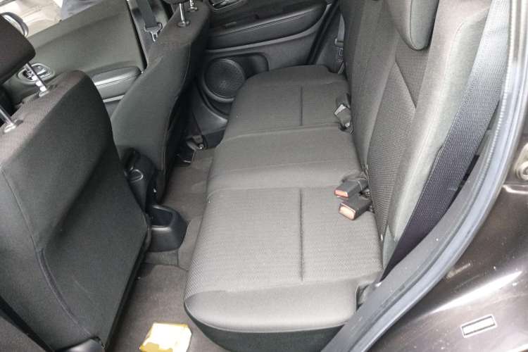 Used Honda Vezel 2015 1.5L CVT two-wheel drive Comfort trim
