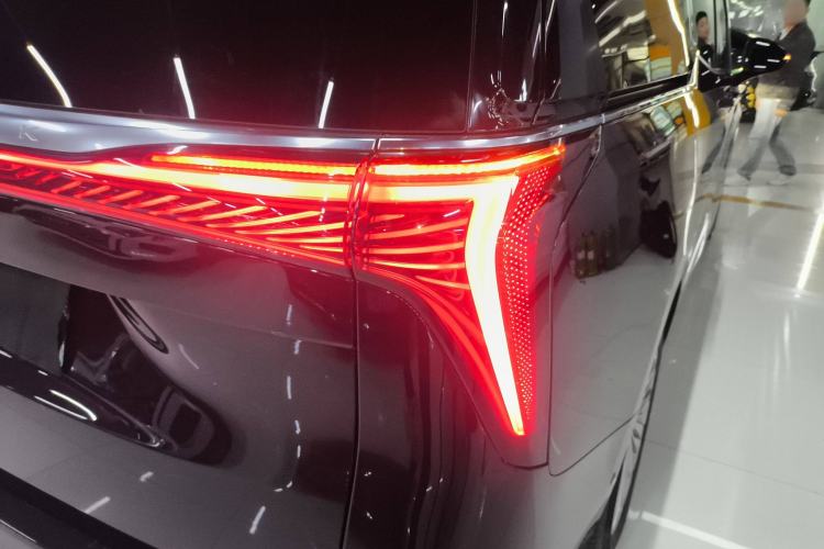 Used Buick Century 2023 2.0T Six-Seater Yinshi Edition
