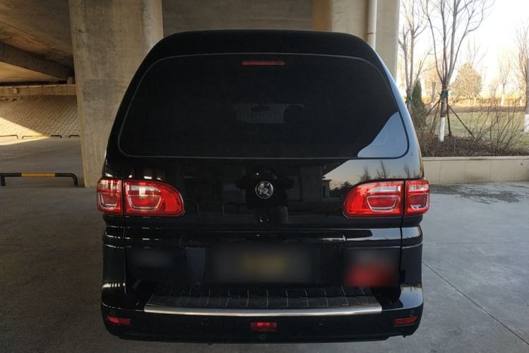 Used FORTHING Lingzhi 2023 M5L 1.6L Base Model 5 Seats
