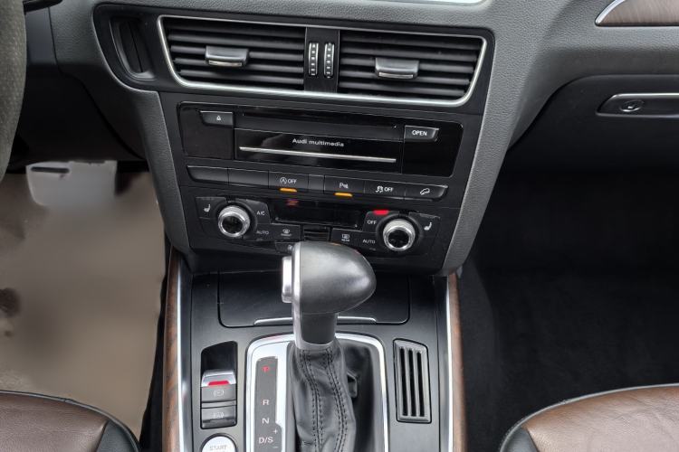 Used Audi Q5 2016 40 TFSI Comfort Model
