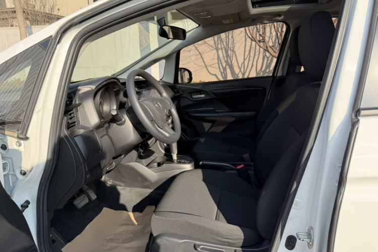 Used Honda Fit 2018 1.5L CVT Comfort Sunroof Version