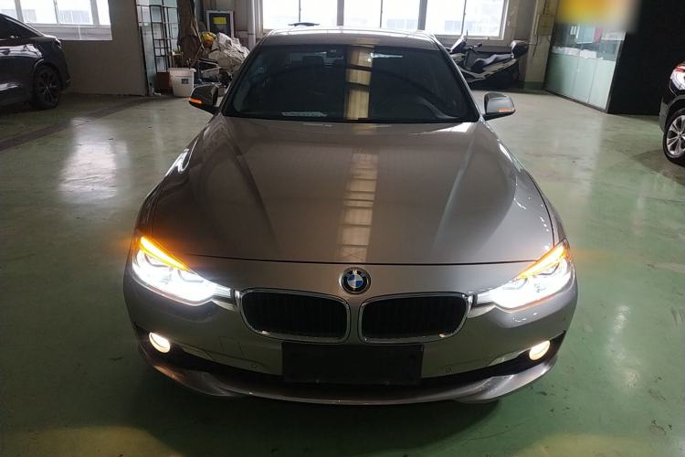 Used BMW 3 Series 2017 320Li Fashion Model
