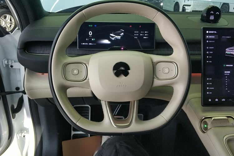 Used Nio ES6 2023 75 kWh
