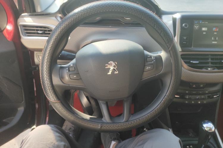 Used Peugeot 2008 2014 1.6L Automatic Fashion Edition