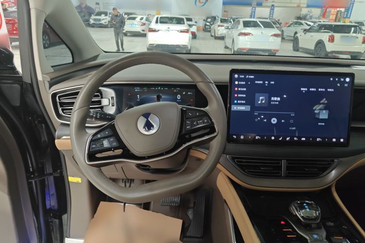 Used Denza D9 2022 DM-i 970 Four-Wheel Drive Prestige Model