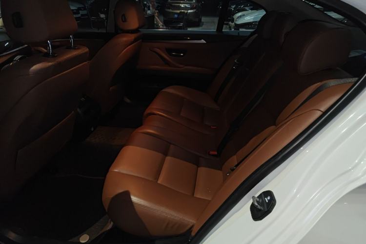 Used BMW 5 Series 2017 525Li Leading Model
