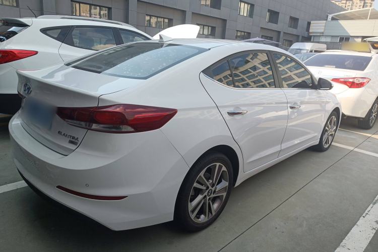 Used Hyundai Elantra 2016 1.6L Automatic ZhiXuan – Elite Version