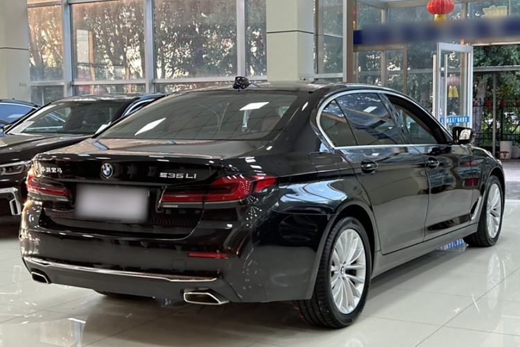 Used BMW 5 Series 2022 Second Facelift 525Li Luxury Package
